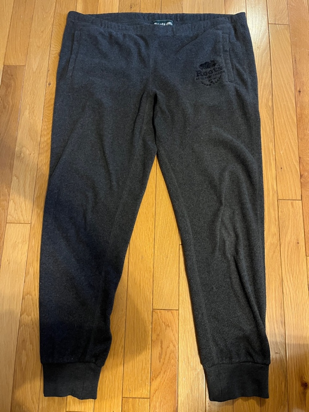 Roots grey fleece sweatpants